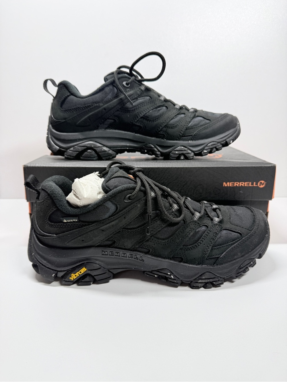 NIB Men's Noir Merrell Moab 3 GTX Size 10